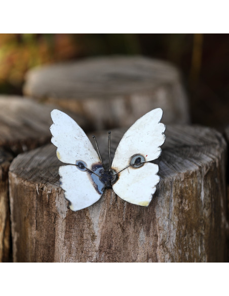 Papillon en métal recyclé - blanc deco jardin