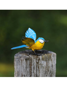 Mésange bleue ailes ouvertes en métal recyclé deco jardin