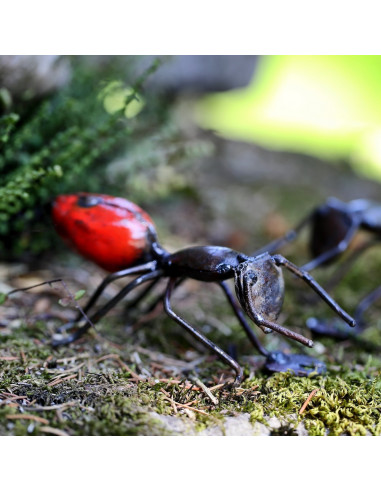 Fourmi rouge murale petit modèle en métal recyclé-Insectes