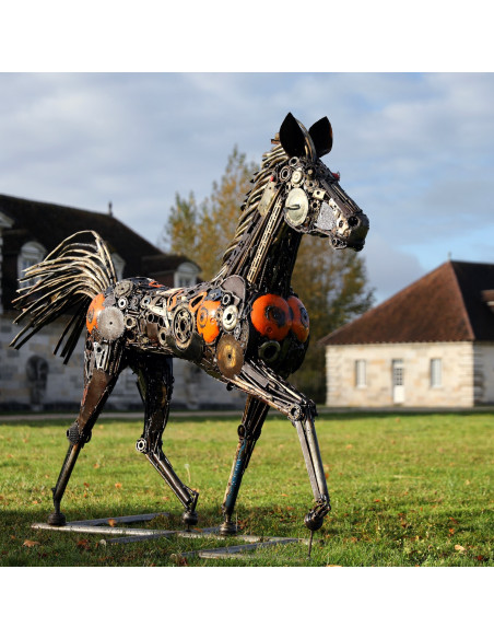 Mon cheval pièce unique en métal recyclé deco jardin