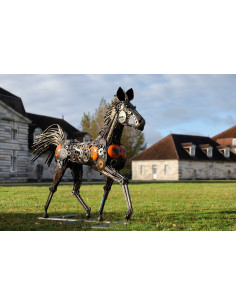 Mon cheval pièce unique en métal recyclé deco jardin 2