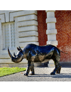 Pas touche à Mon Rhino pièce unique en métal recyclé deco jardin