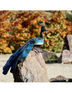 Paon bleu assis en métal recyclé deco jardin