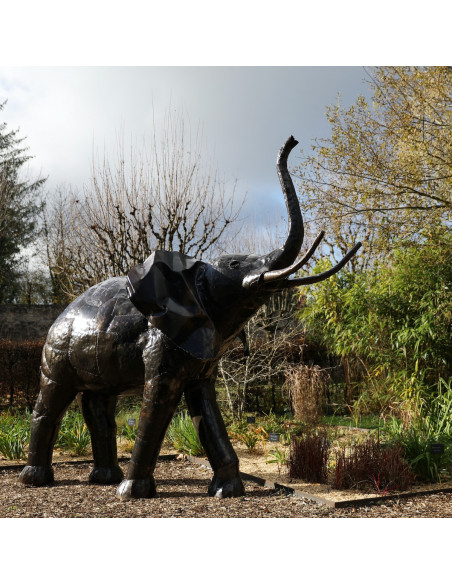 Eléphant pièce unique en métal recyclé deco jardin