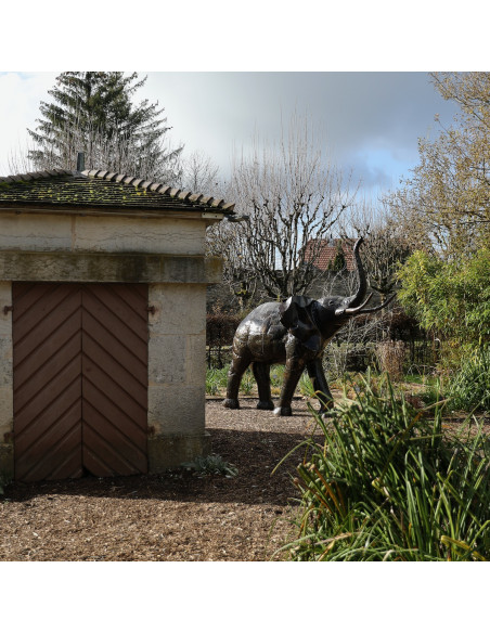 Eléphant pièce unique en métal recyclé deco jardin