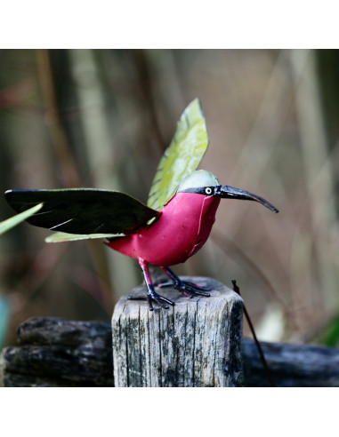 Guêpier d'Afrique aux ailes déployées en métal recyclé-Petits oiseaux