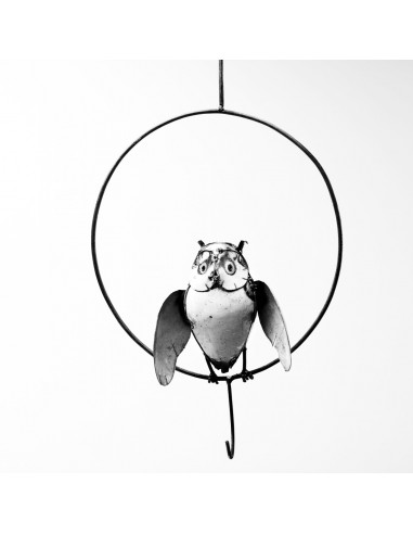 suspension hibou aux ailes déployées - métal recyclé deco jardin