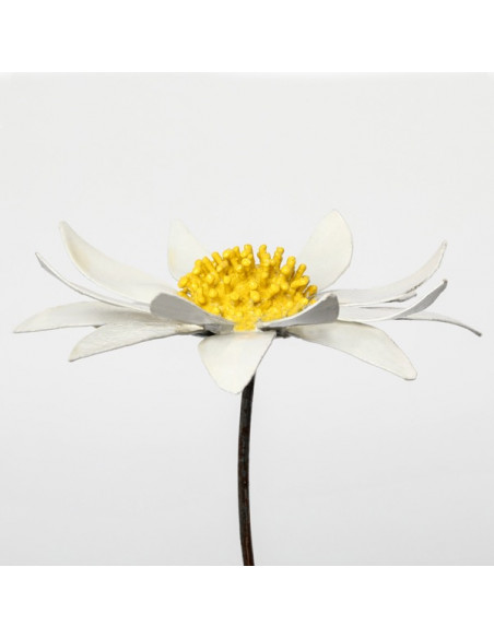 Tuteur fleur de Marguerite grand modèle - métal recyclé deco jardin Tuteur fleur de Marguerite grand modèle - métal recyclé deco jardin