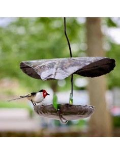 Suspension feuille avec un chardonneret élégant en métal recyclé deco jardin